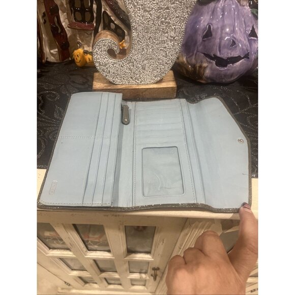 Coach Olive Green Dotted Signature Leather Checkbook Wallet - Picture 8 of 13